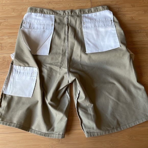 Dickies Relaxed Fit Multi-Use Pocket Work Shorts, Khaki - Picture 13 of 16